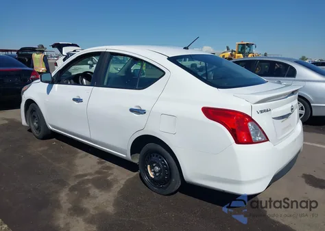 2019 Nissan Versa 1.6 Sv z USA, uszkodzony, nr VIN 3N1CN7AP6KL871710
